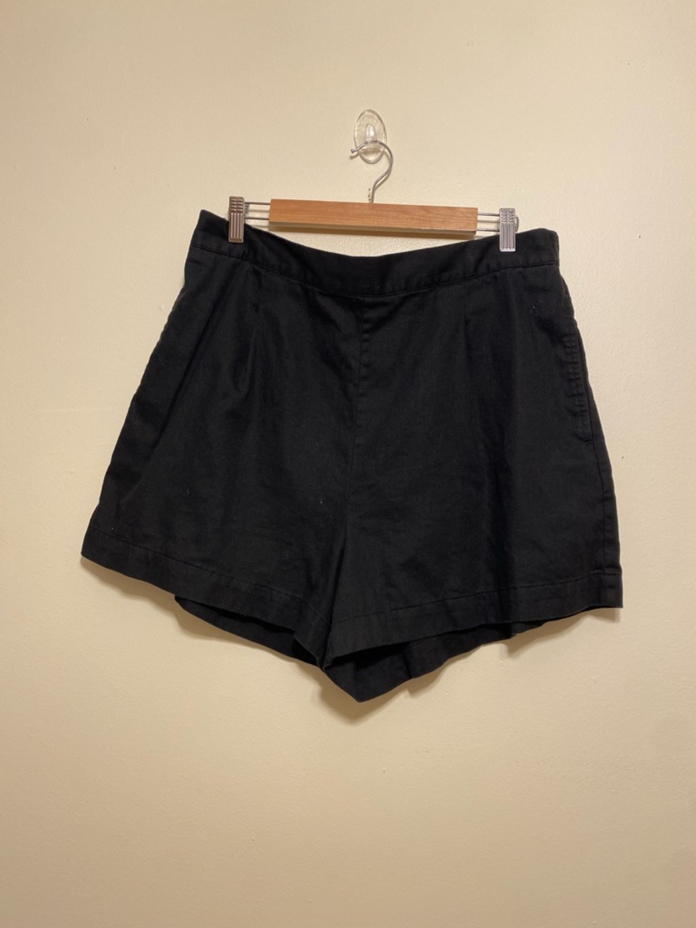 MADEWELL Clean Pull-On Shorts  Black Linen-Cotton Flat Front NJ683. Size XL - Picture 2 of 10